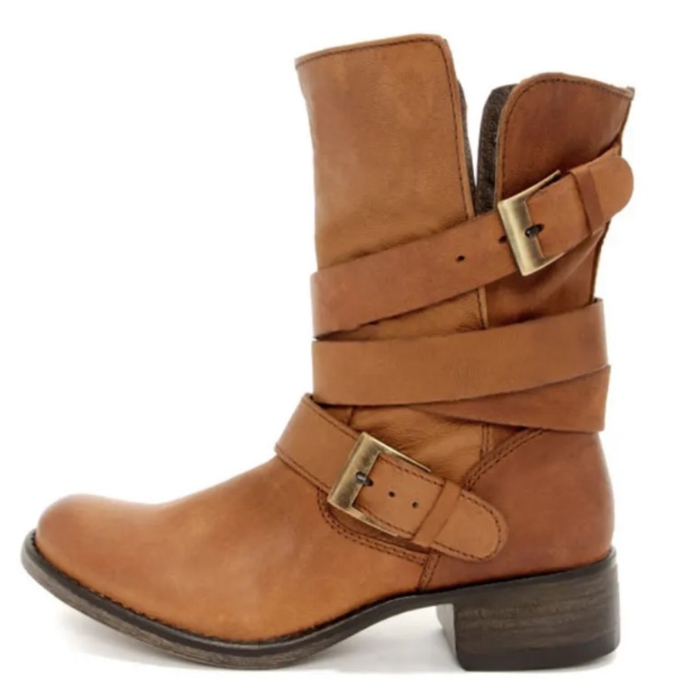 EUC Steve Madden Brewzzer Cognac Brown Tan Leather Belted Moto Boots Size 8